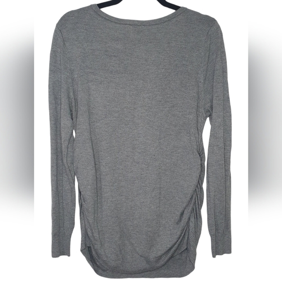 Isabel maternity by‎ ingrid Gray Sweater Ruching down sides of belly Size L - Picture 2 of 6